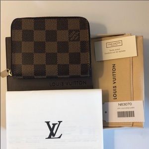 Louis Vuitton Zippy Coin Purse